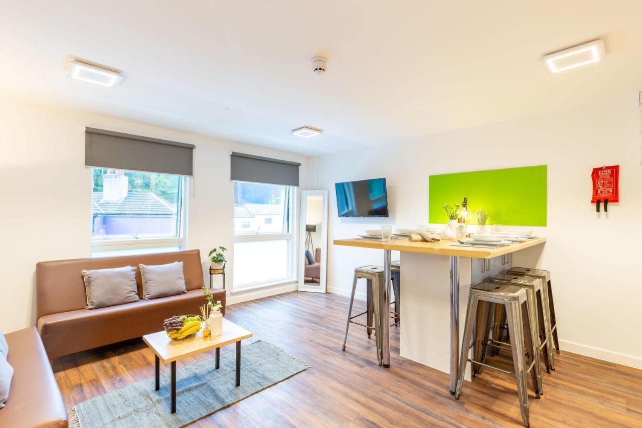 Ensuite Bedrooms With Shared Kitchen At Hollingbury House In Brighton Exterior photo